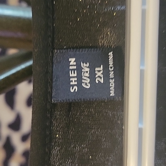 Bundle 5 items for $40 sale - Picture 4 of 7